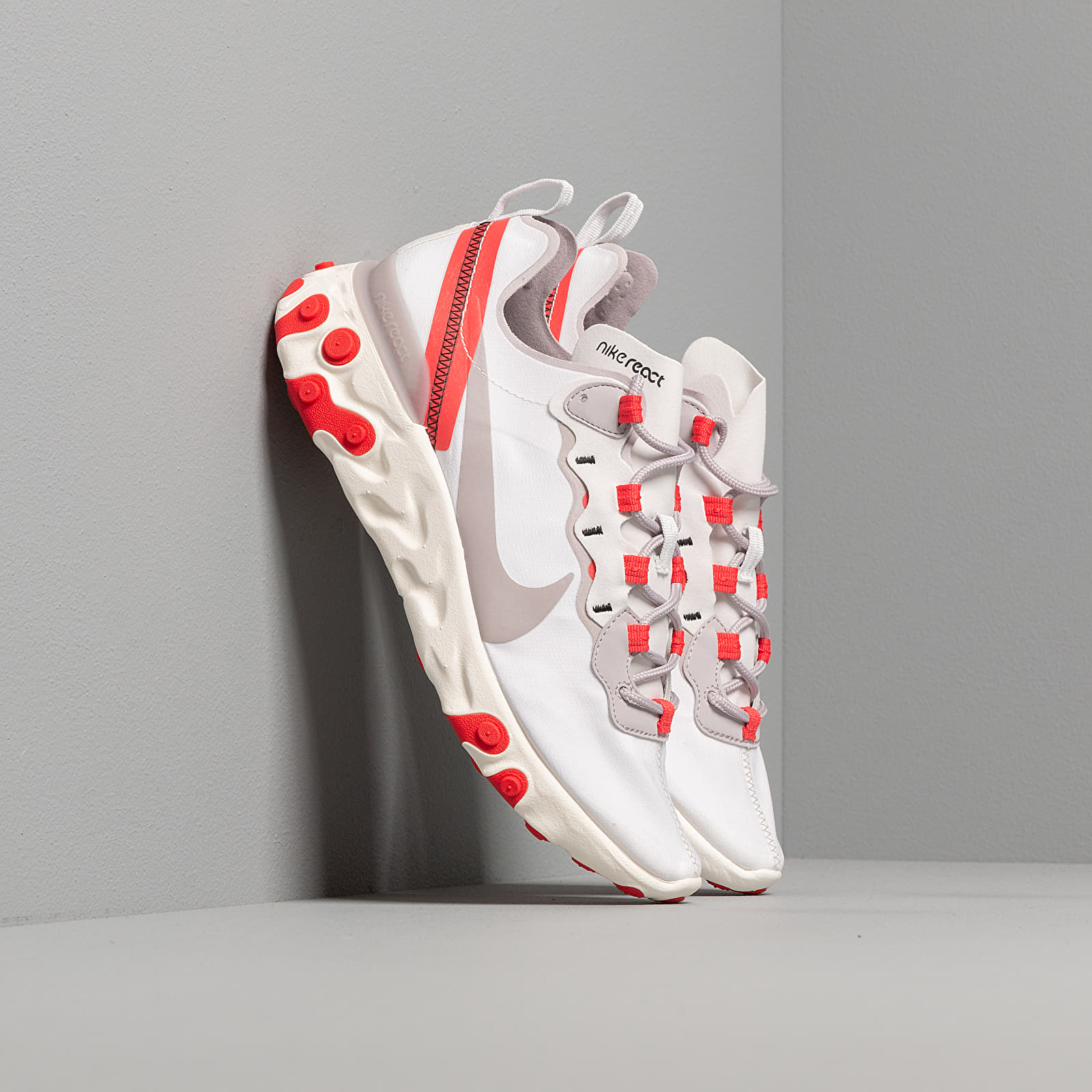 Nike W React Element 55 Platinum Tint/ Silver Lilac-Track Red 49702