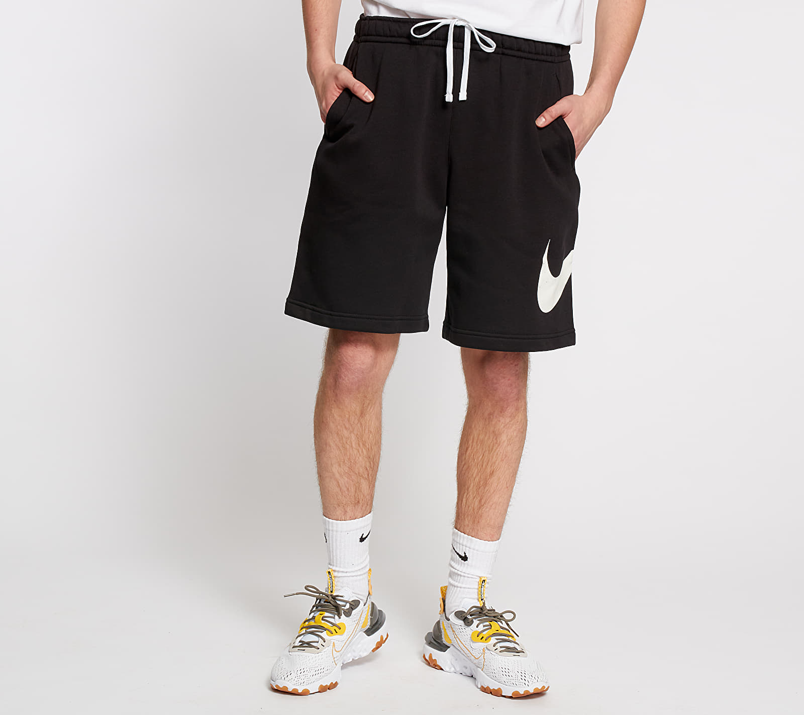 Къси панталони Nike Sportswear Club BB GX Shorts Black/ White/ White 50528_L