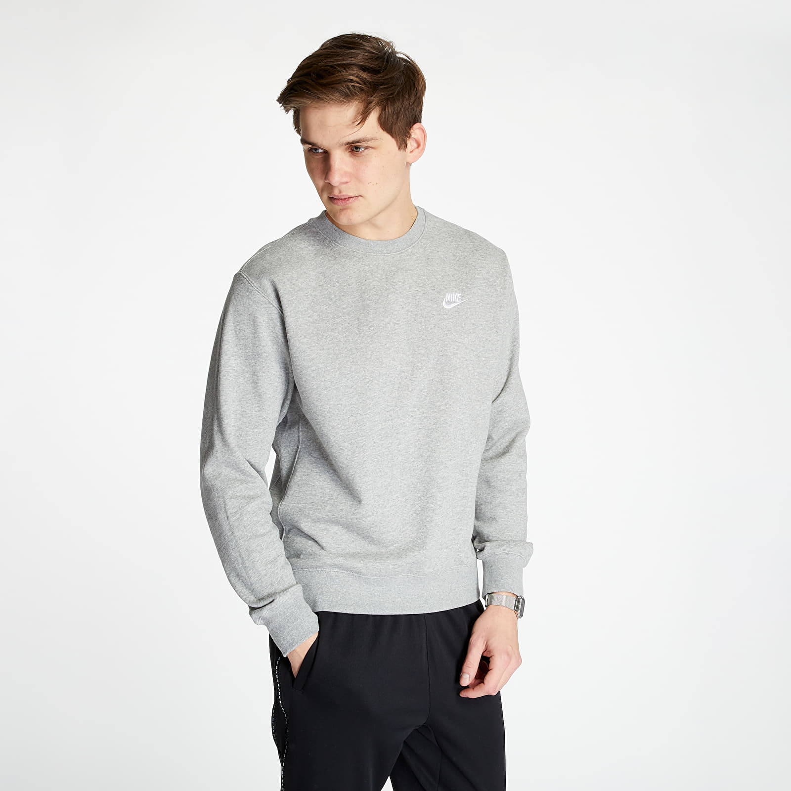 Суичъри и пуловери Nike Sportswear Club Crewneck Dark Grey Heather/ White 97897_S