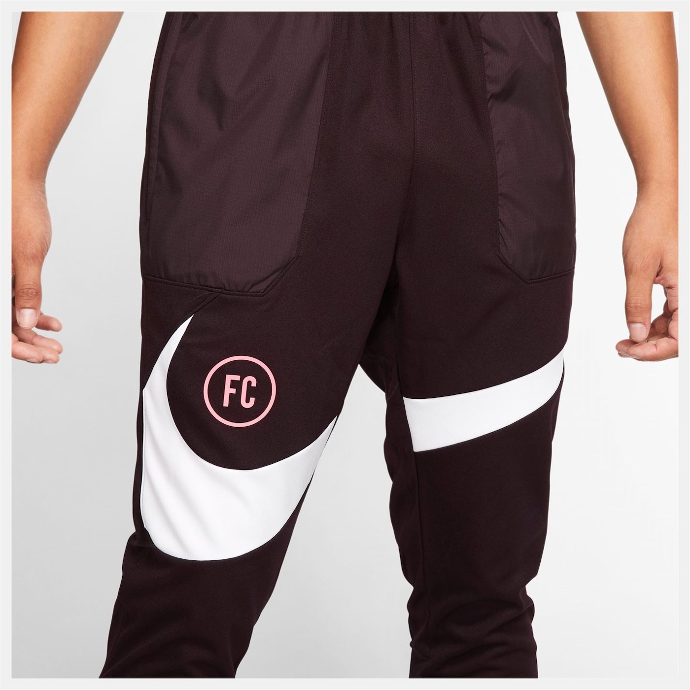 Спортове  Фитнес и йога  облекло  облекло мъжко  Tracksuit bottoms Nike FC Jogging Pants Mens 1050616-6335326