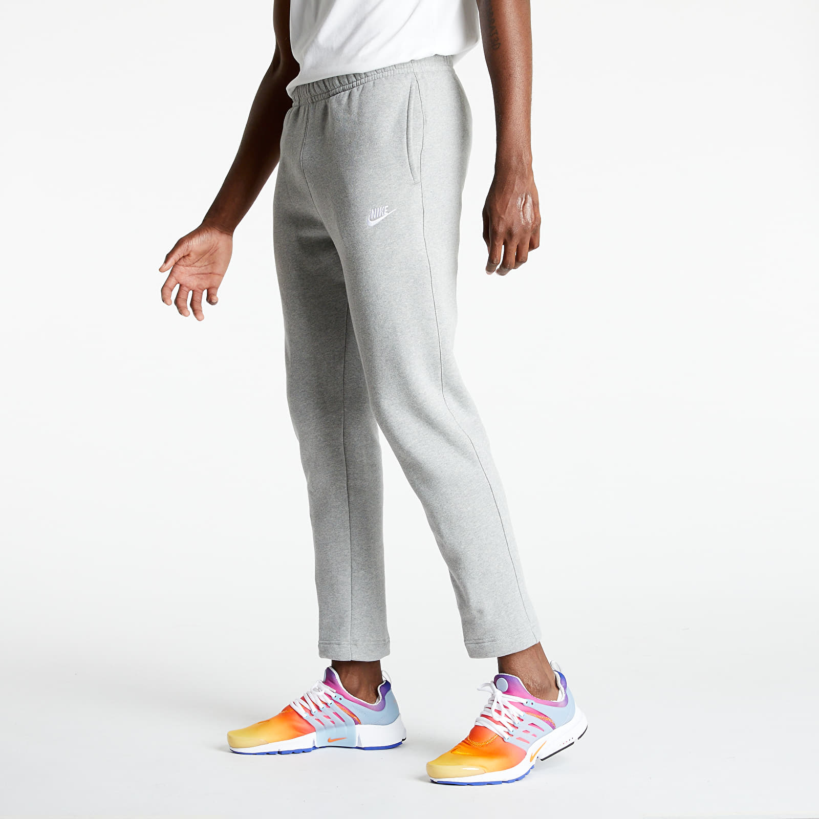 Анцузи Nike Sportswear Club Fleece Pants Dk Grey Heather/ Matte Silver/ White 732766