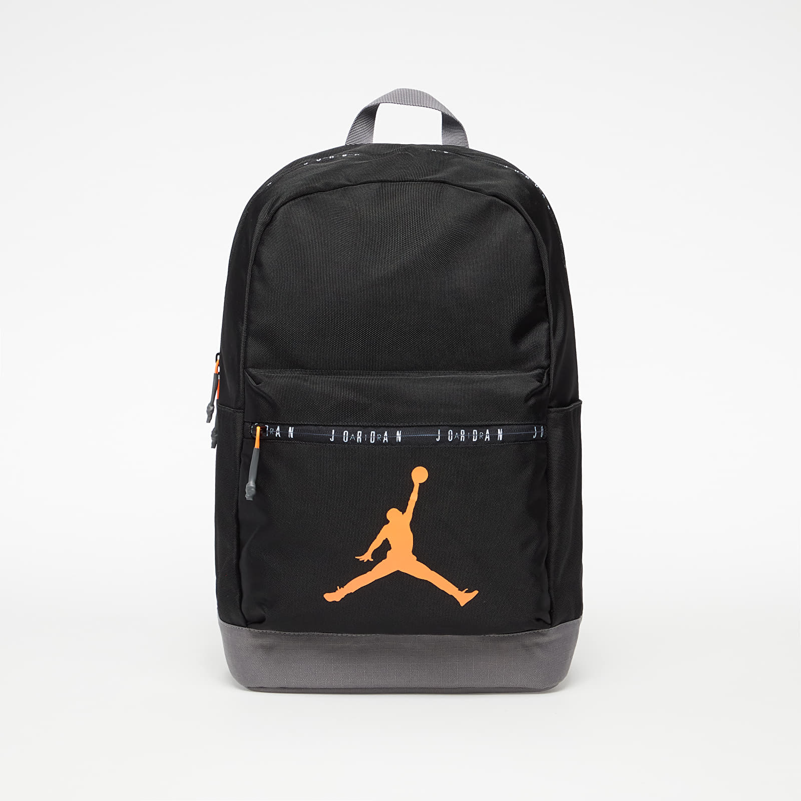 Раници Jordan Classic Backpack Black/ Total Orange 856624