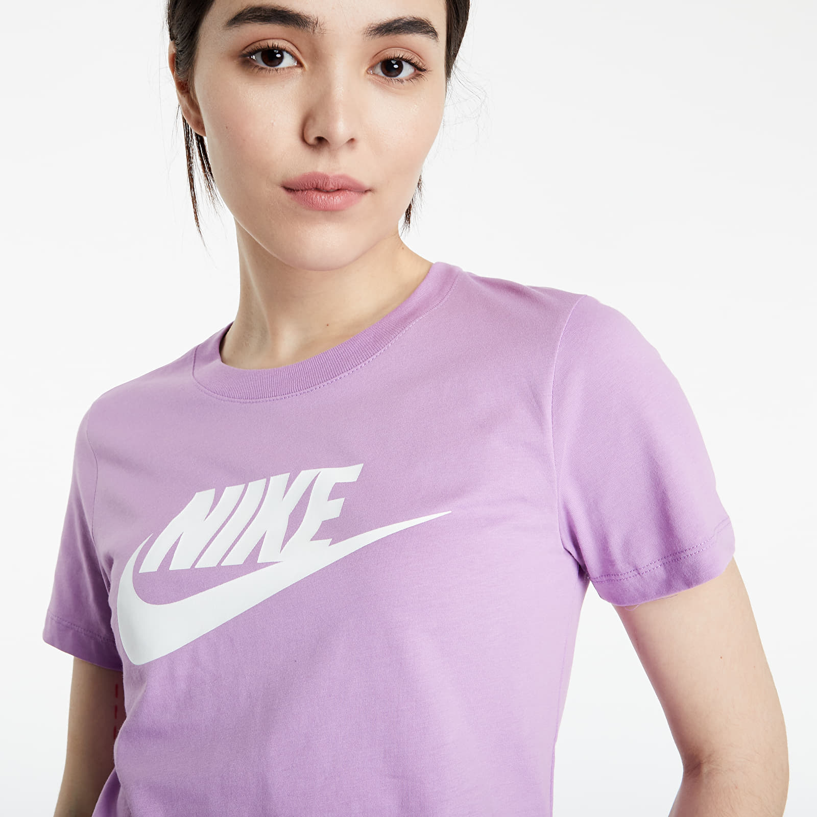 Тениски Nike Sportswear W Essential T-Shirt Violet Shock/ White 722290