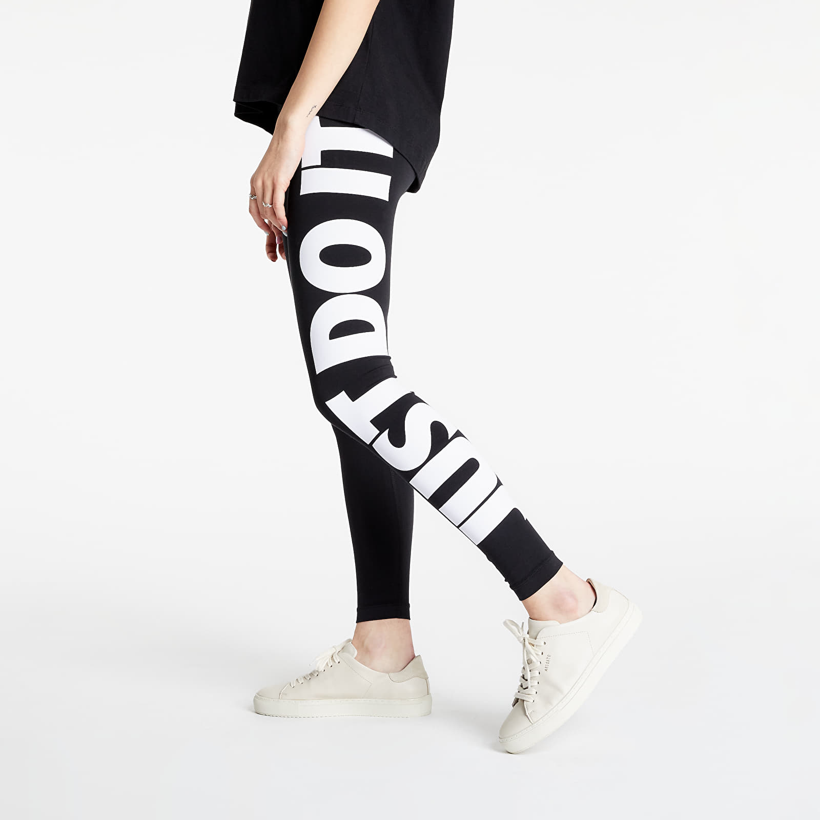 Дънки и панталони Nike Sportswear Women’s High-Rise Leggings Black/ White 783334
