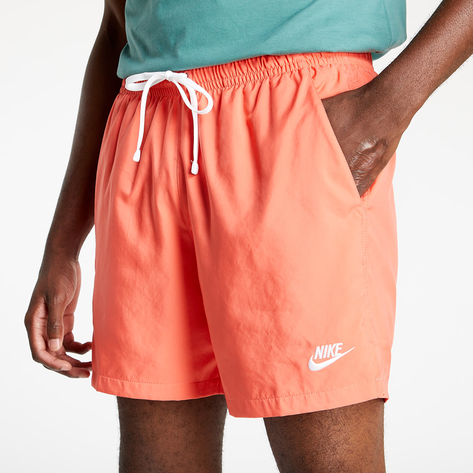 Къси панталони Nike Sportswear Men’s Woven Shorts Magic Ember/ White 801772