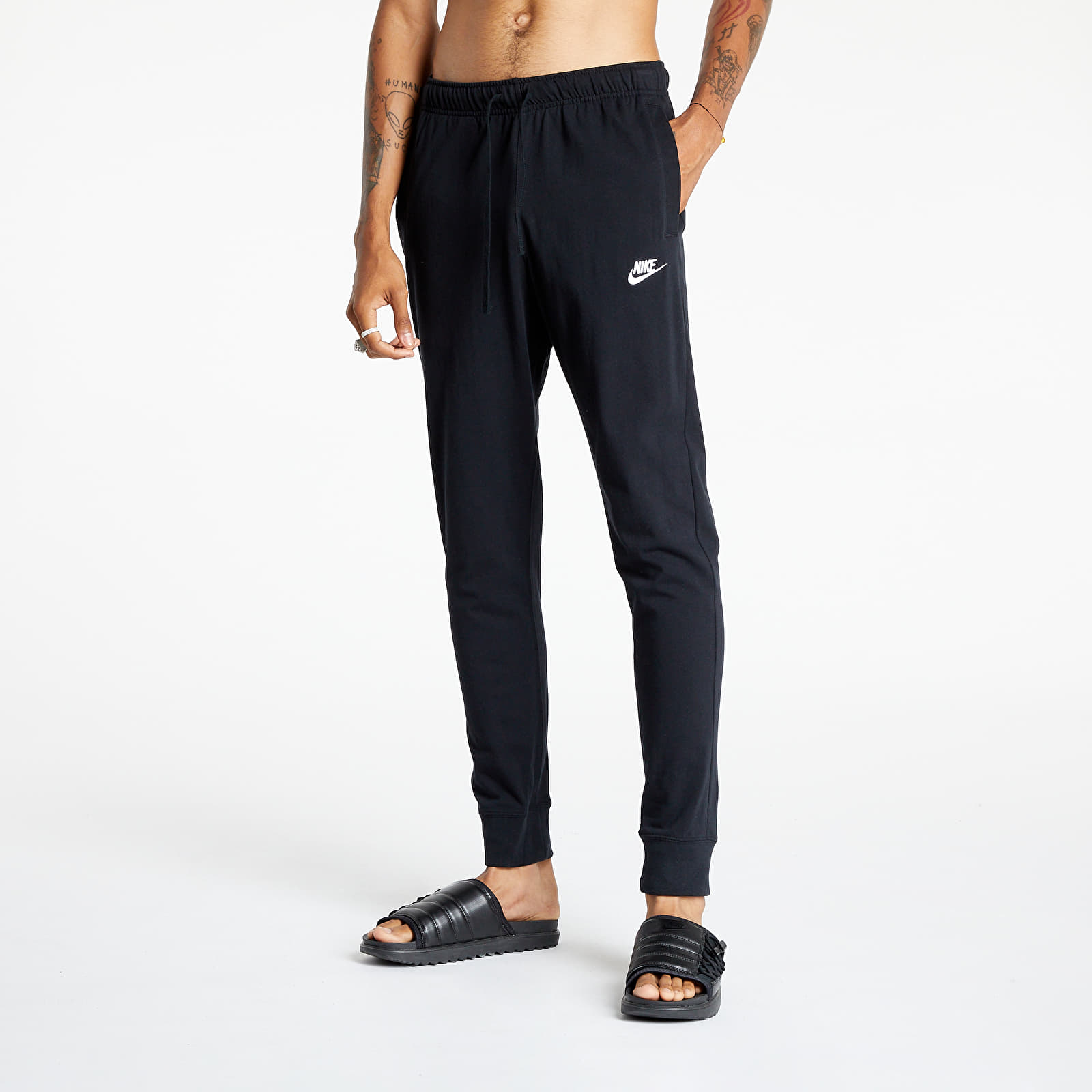 Дънки и панталони Nike Sportswear Club Men’s Jersey Joggers Black/ White 802957