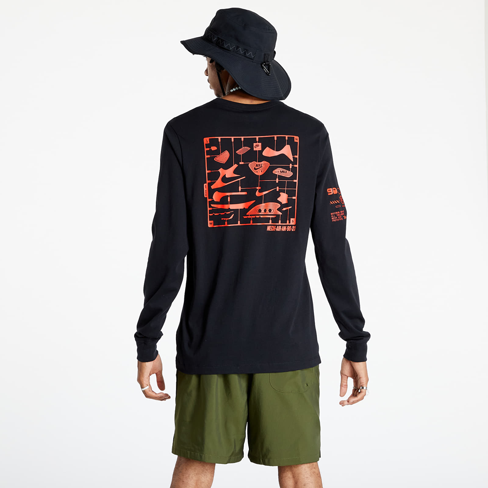Тениски Nike Sportswear Men’s Long-Sleeve T-Shirt Black 811582