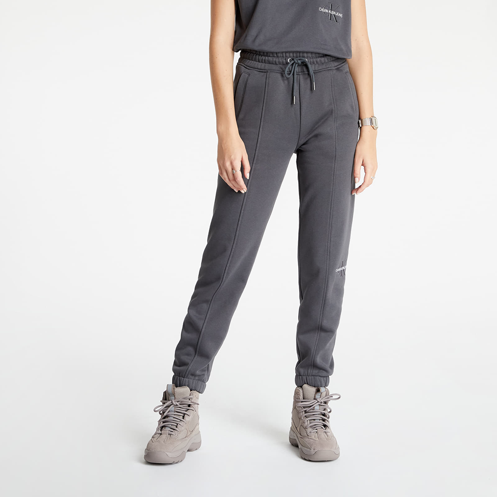Дънки и панталони Calvin Klein Jeans Off Placed Monogram Jog Pants Gray Pinstripe 975748