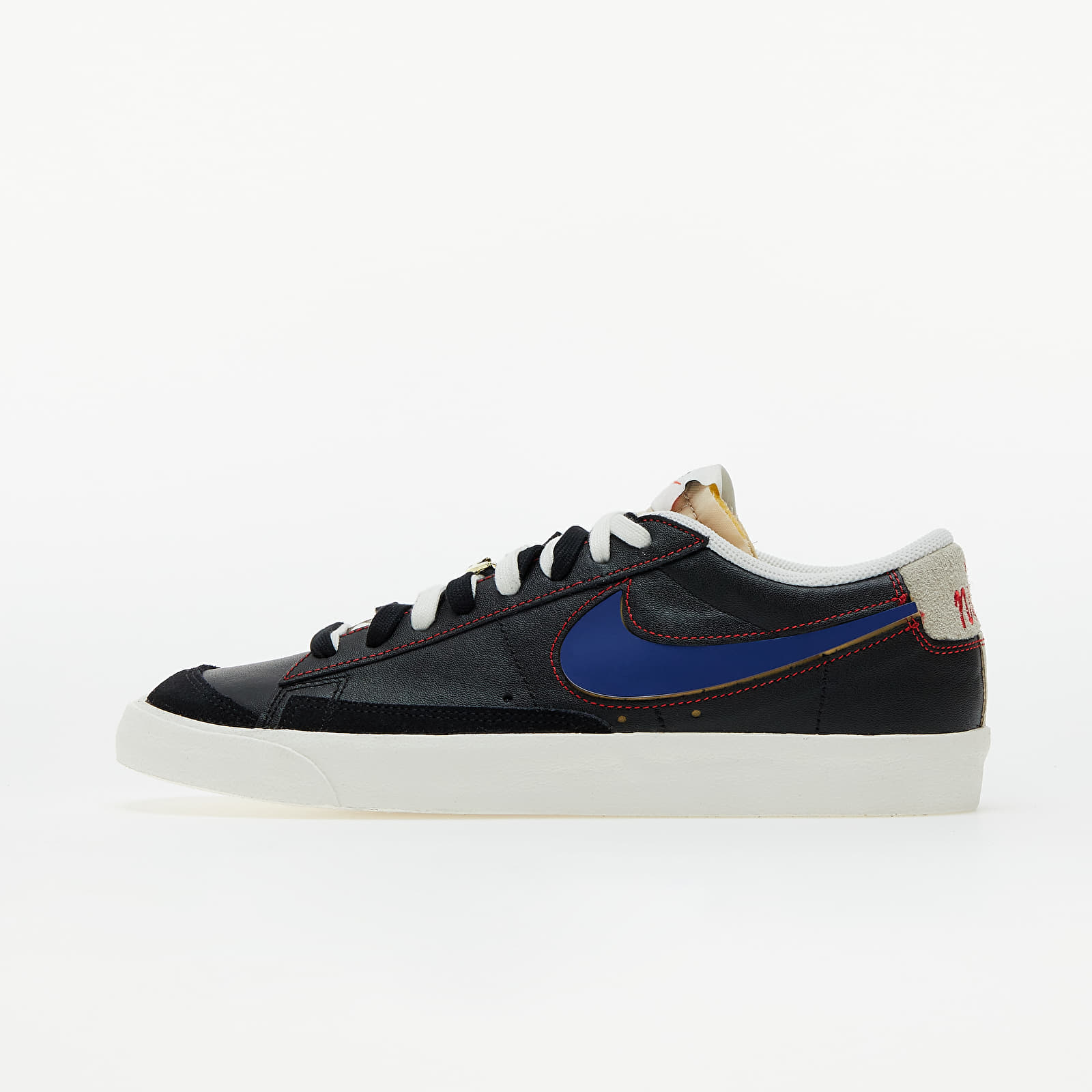 Мъжки кецове и обувки Nike Blazer Low ’77 Premium Black/ Deep Royal Blue-Light Stone 978337