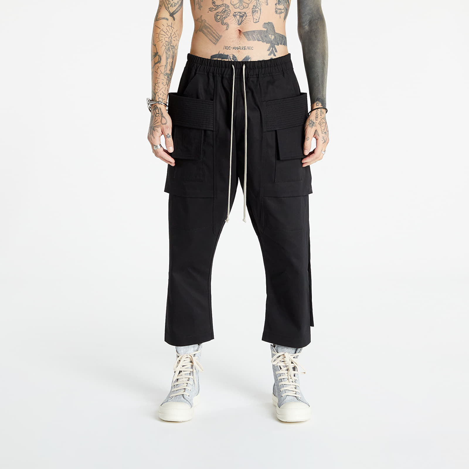 Дънки и панталони Woven Pants – Creatch Cargo Cropped Drawstring Black 1049086
