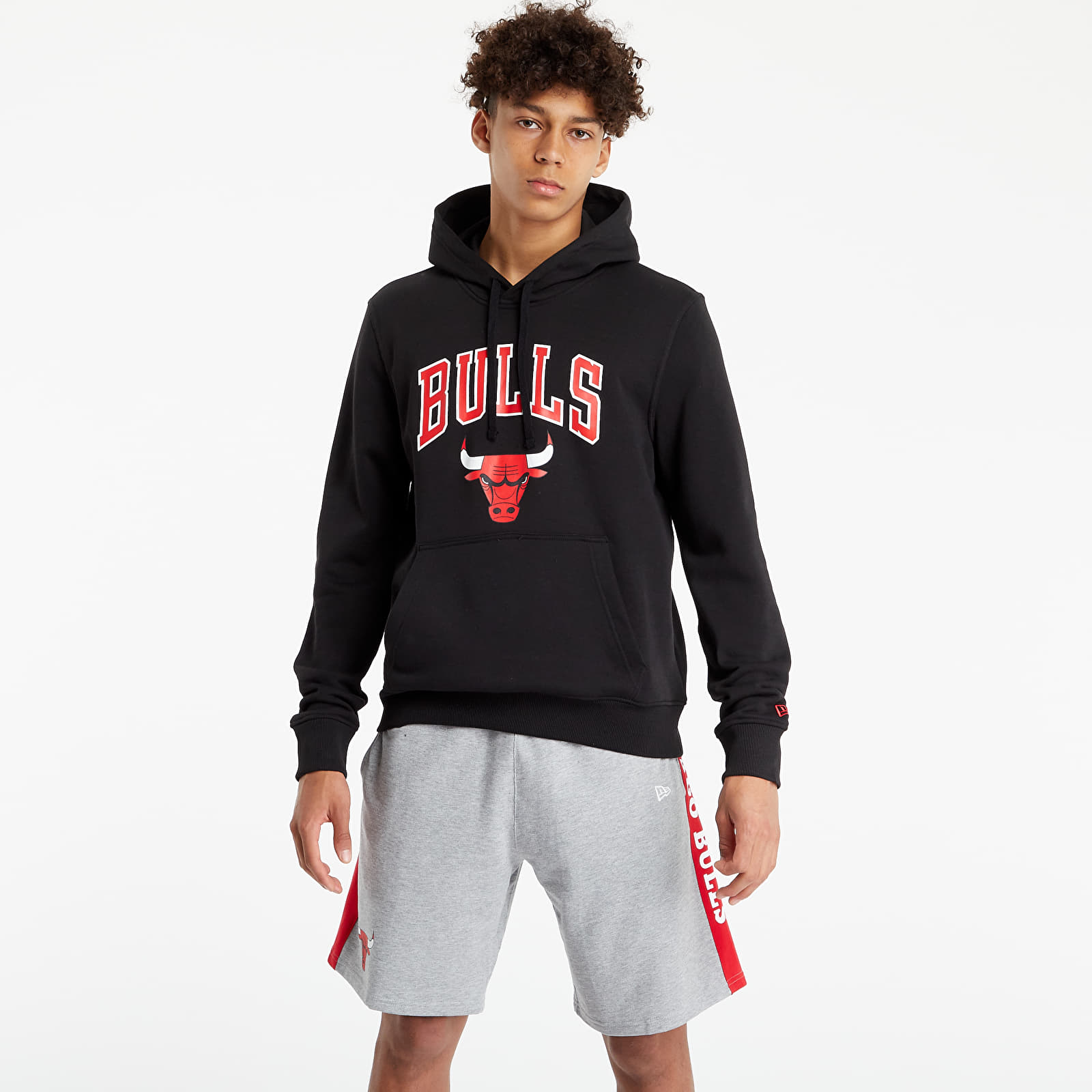 Суичъри и пуловери New Era Logo Po Hoody Chicago Bulls Black 773410