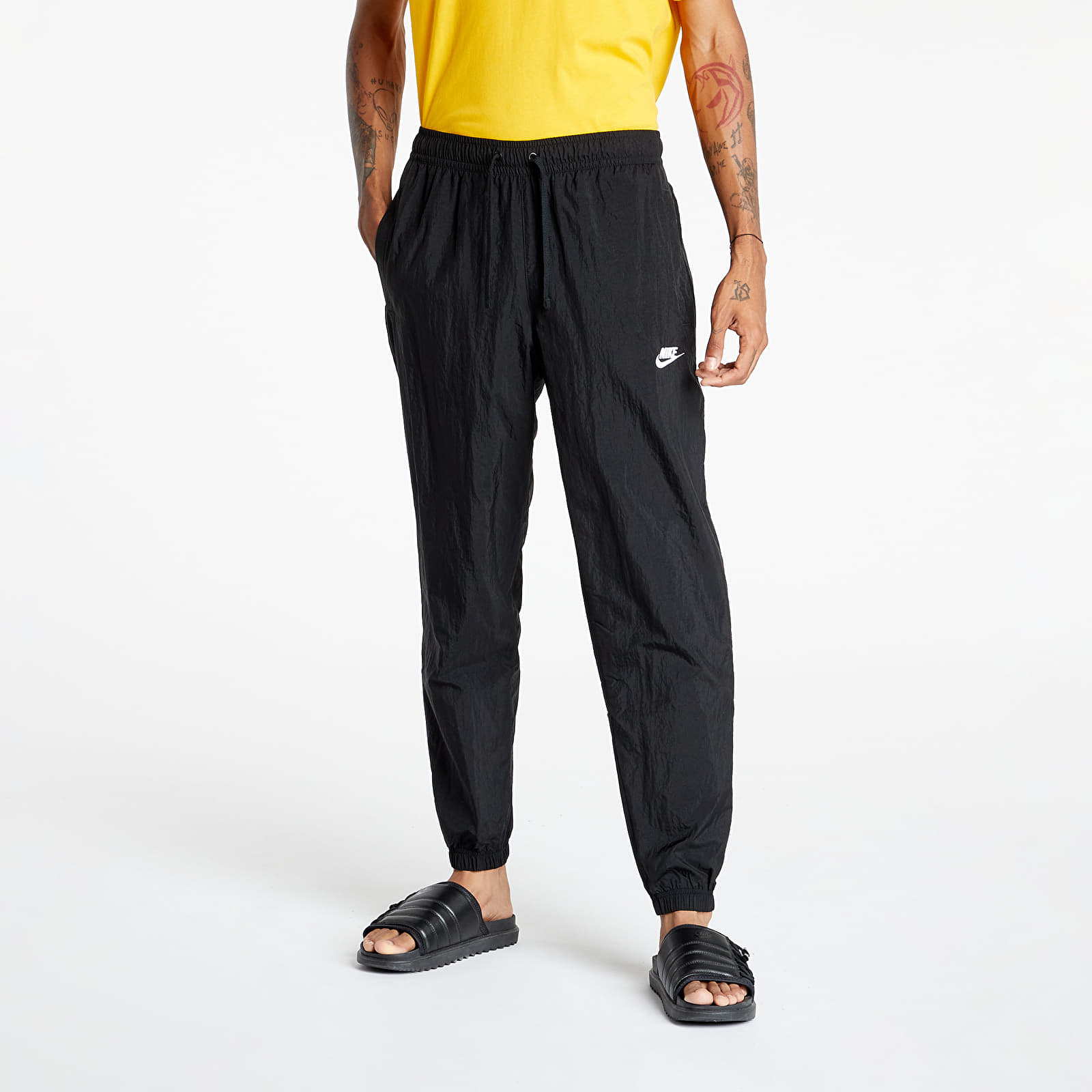 Дънки и панталони Nike Sportswear Men’s Core Track Pants Black/ Black/ White 809872