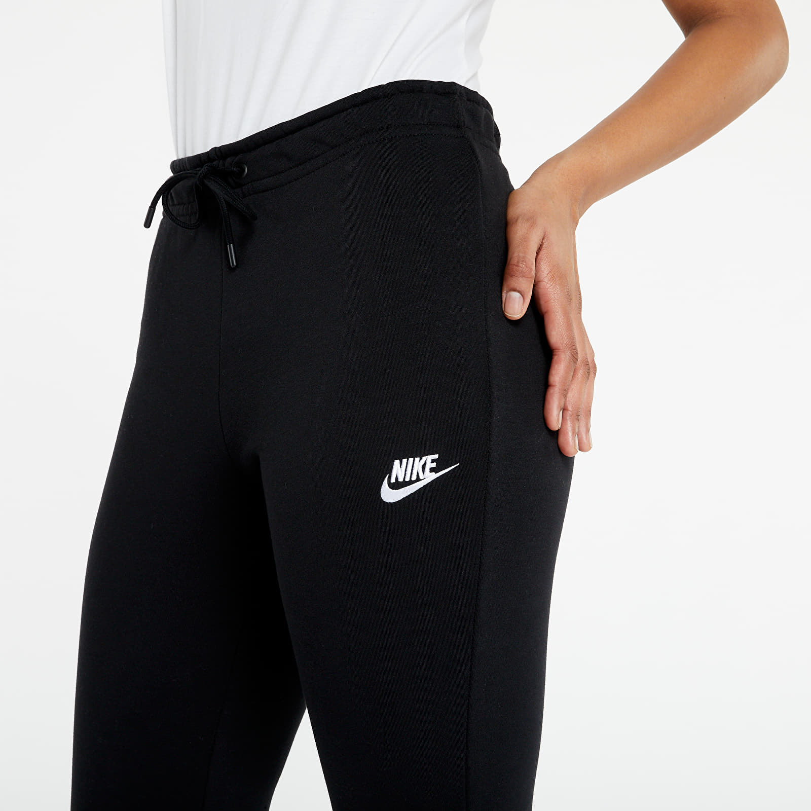 Дънки и панталони Nike Sportswear W Essential Fleece Mr Pant Tight Black/ White 731815