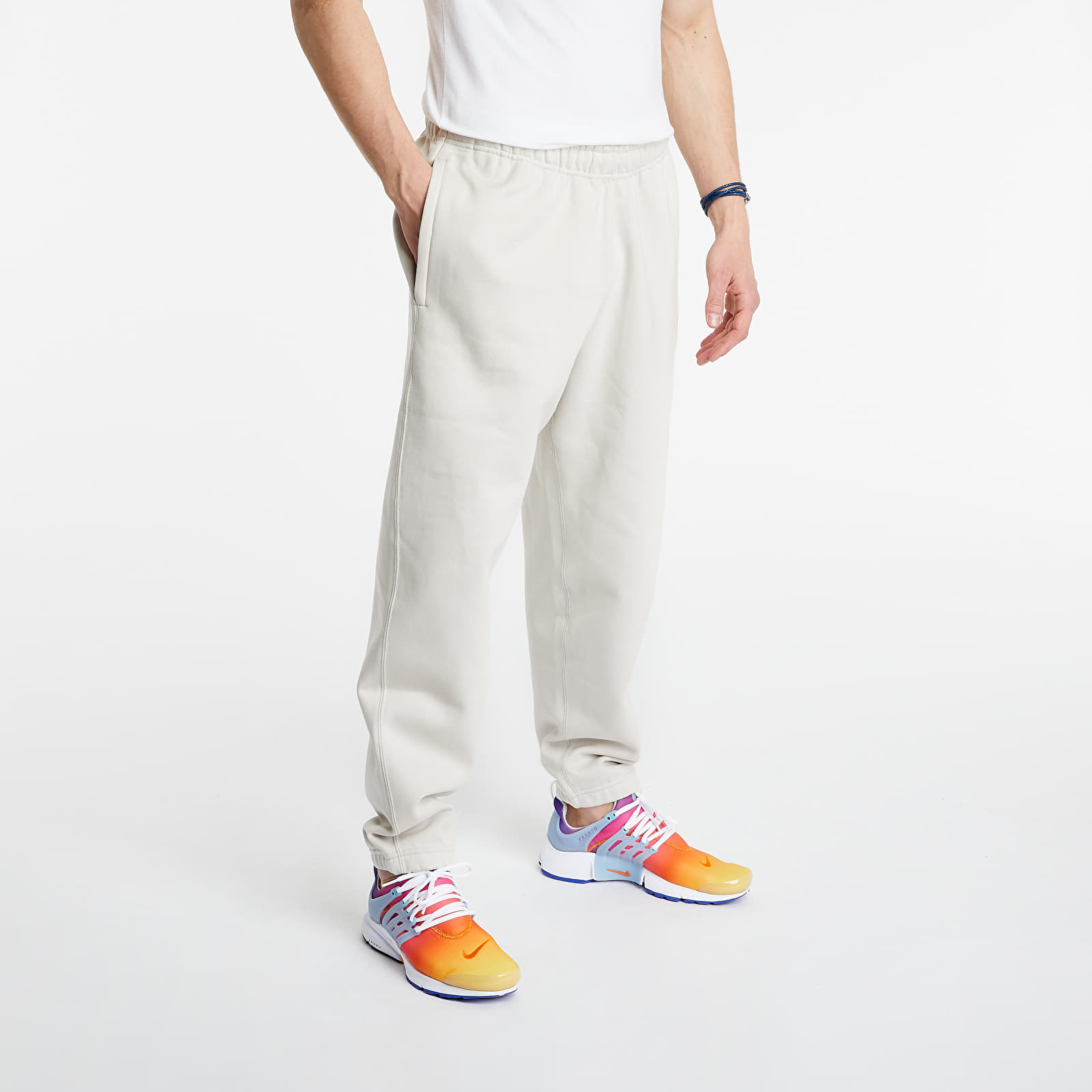 Дънки и панталони NikeLab Fleece Pants Light Bone/ White 744517