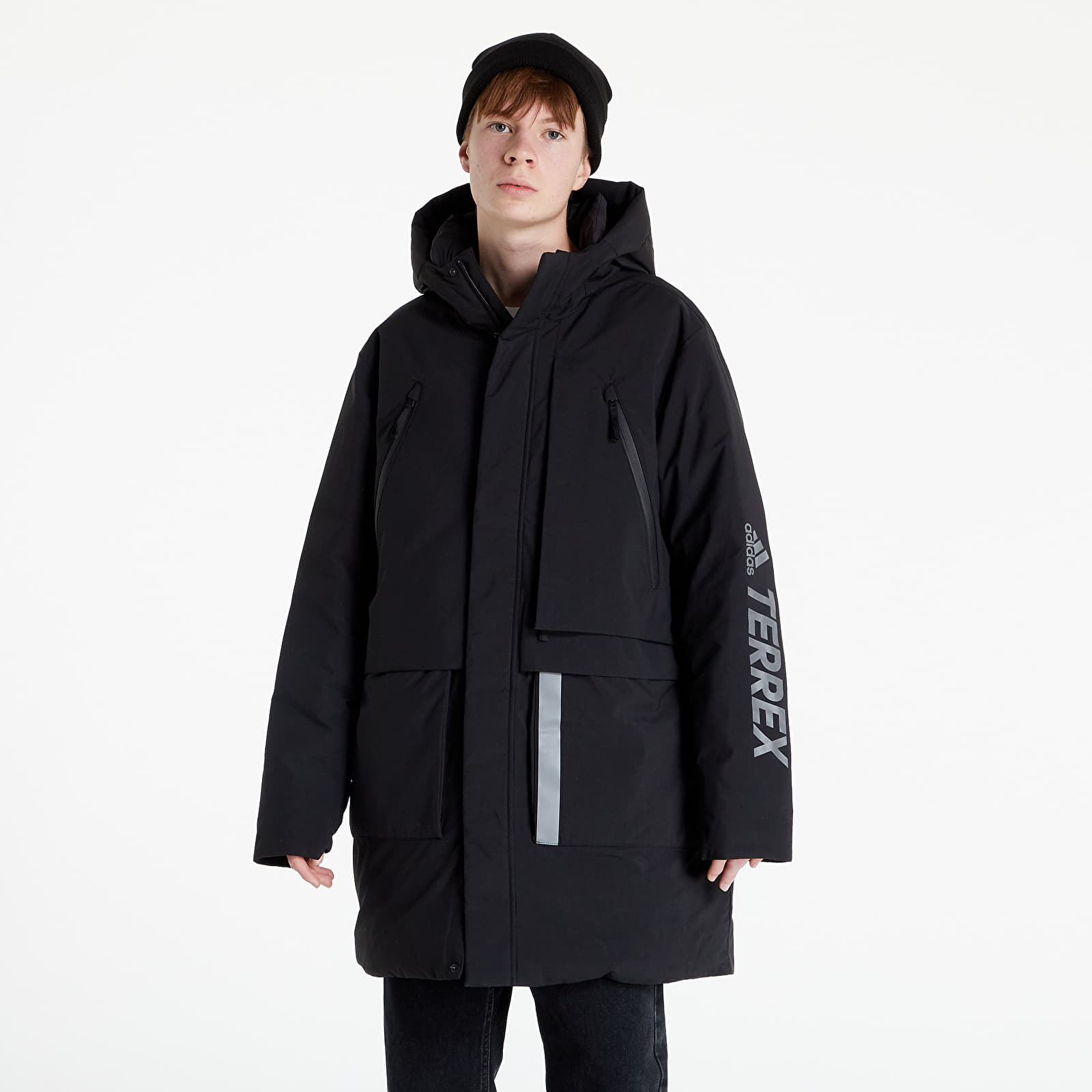 Якета и палта adidas Mid Down Jacket Black/ Grey Four 794518