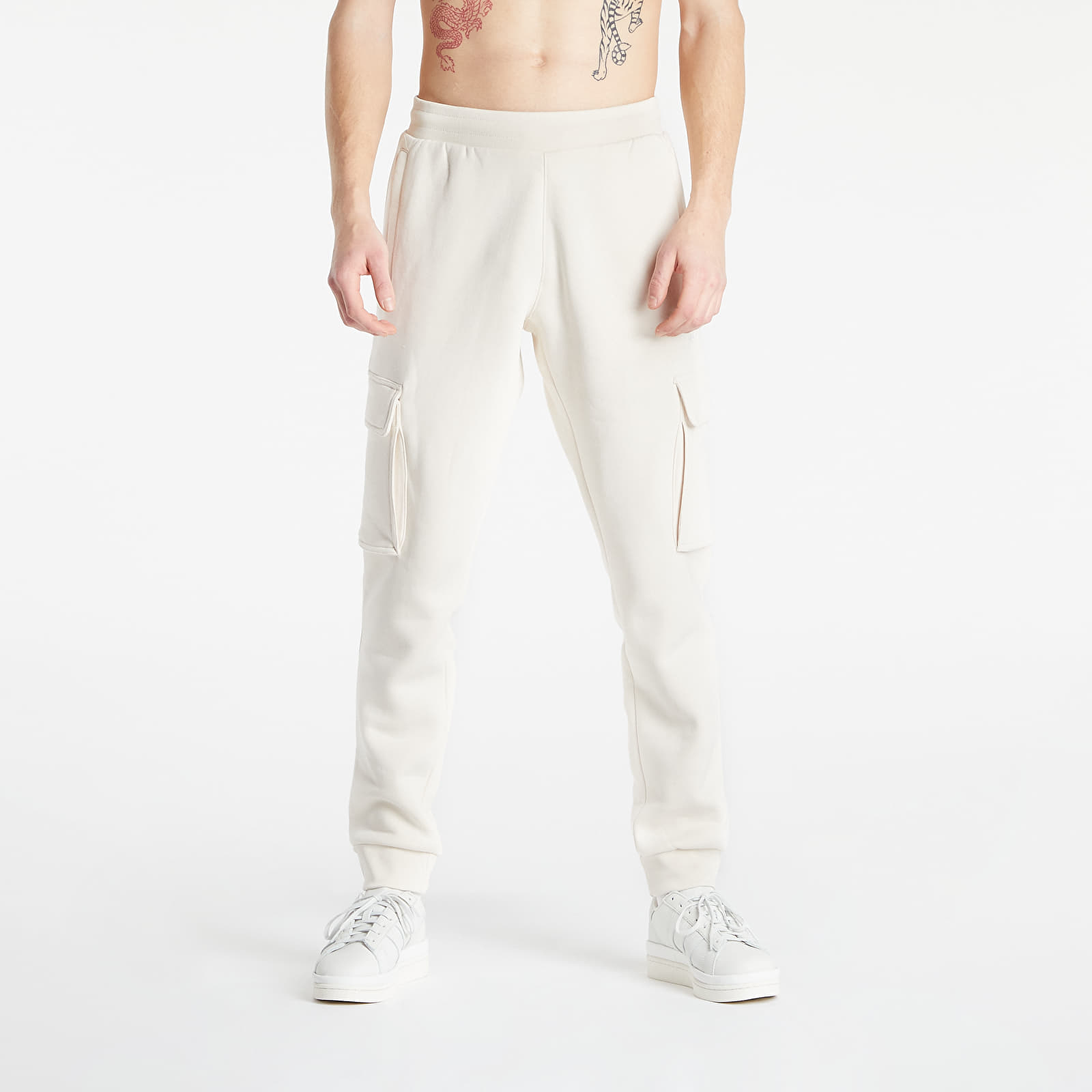 Дънки и панталони adidas Essentials C Pants Wonder White 858658