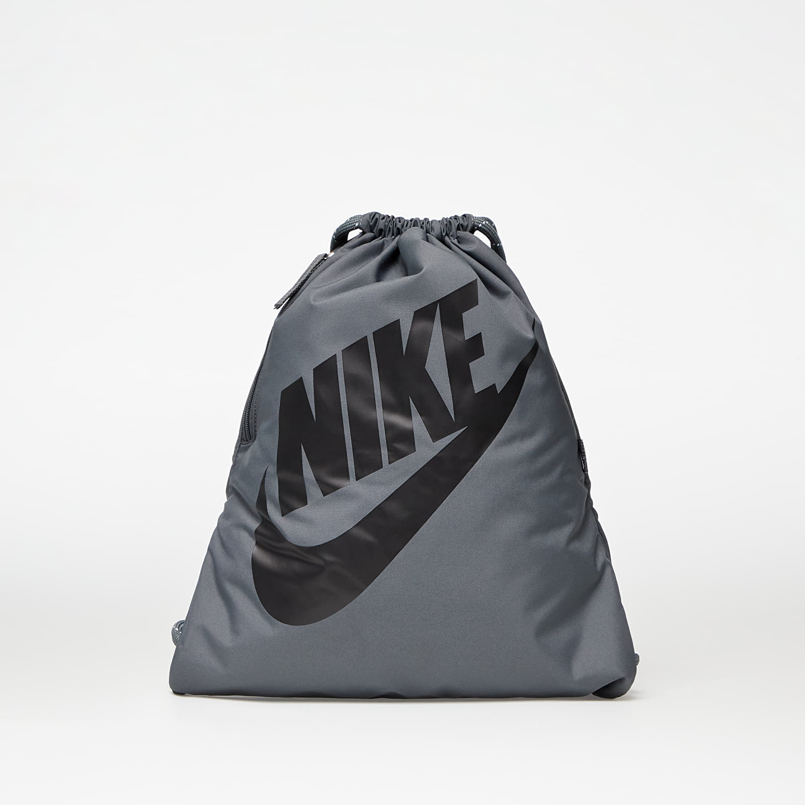 Чанти и раници Nike Heritage Drawstring Bag Iron Grey/ Iron Grey/ Black 1092850