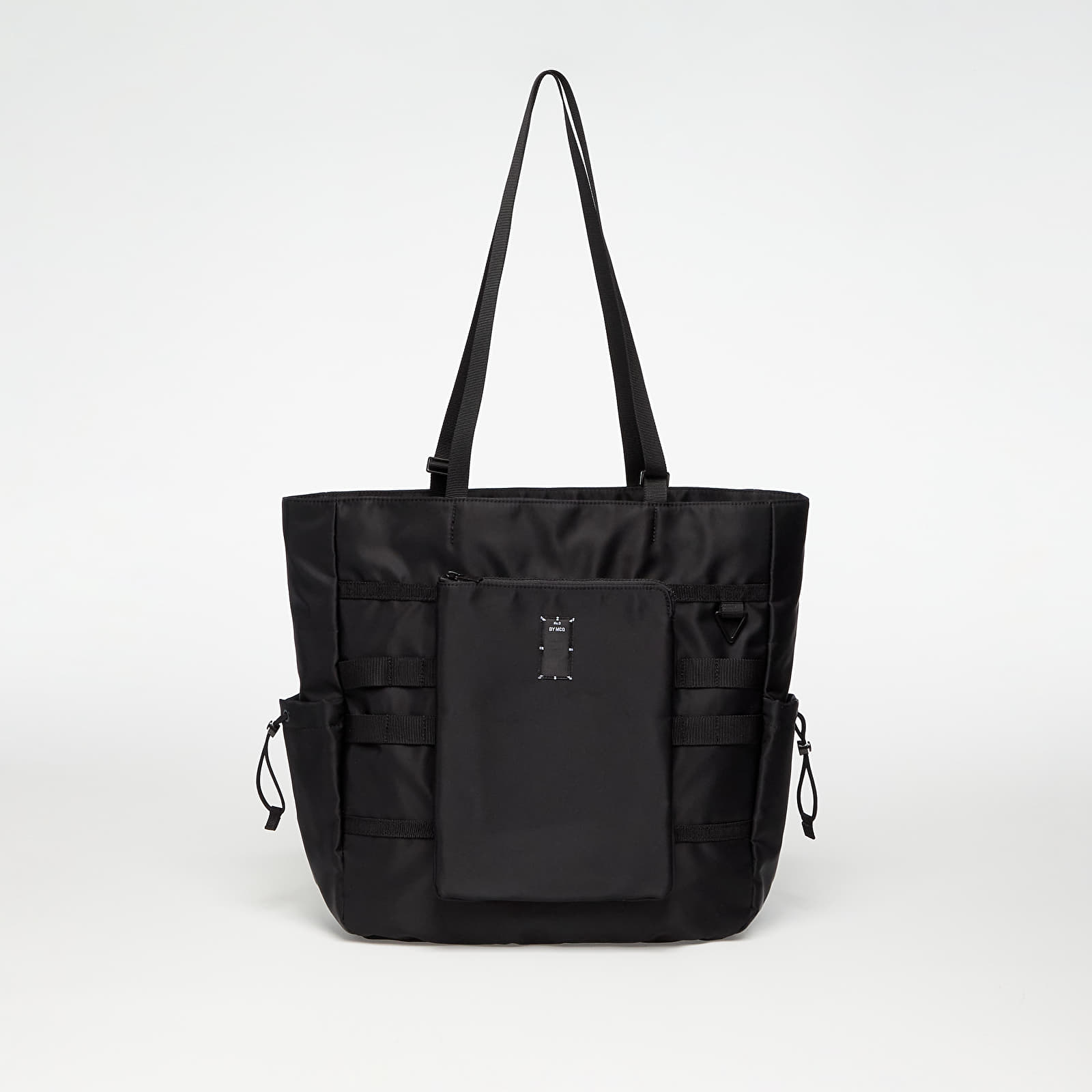 Crossbody чанти McQ Ic0 Tote Bag Smooth Ny Black 1241914