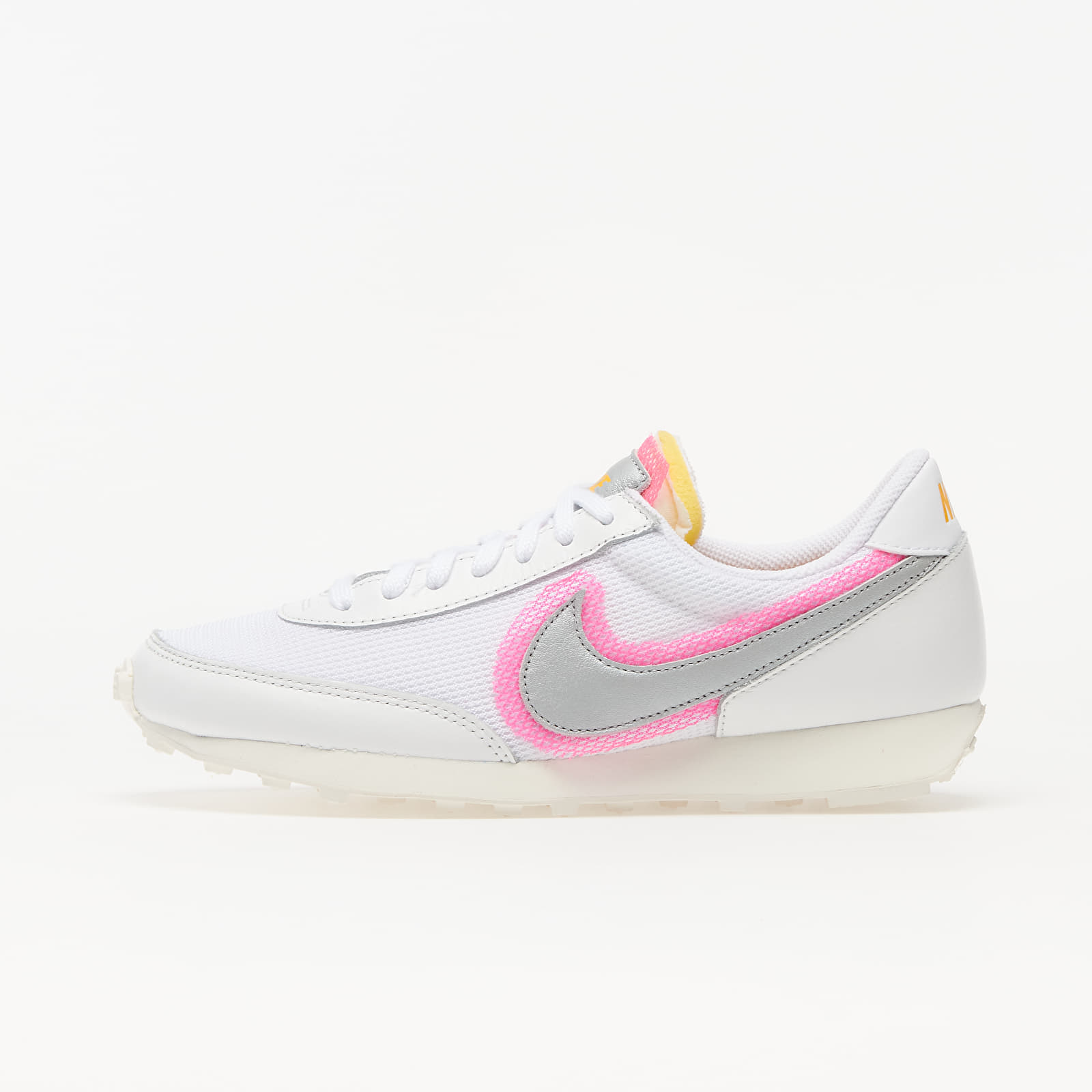 Дамски кецове и обувки Nike Daybreak White/ Metallic Silver-Hyper Pink 436075
