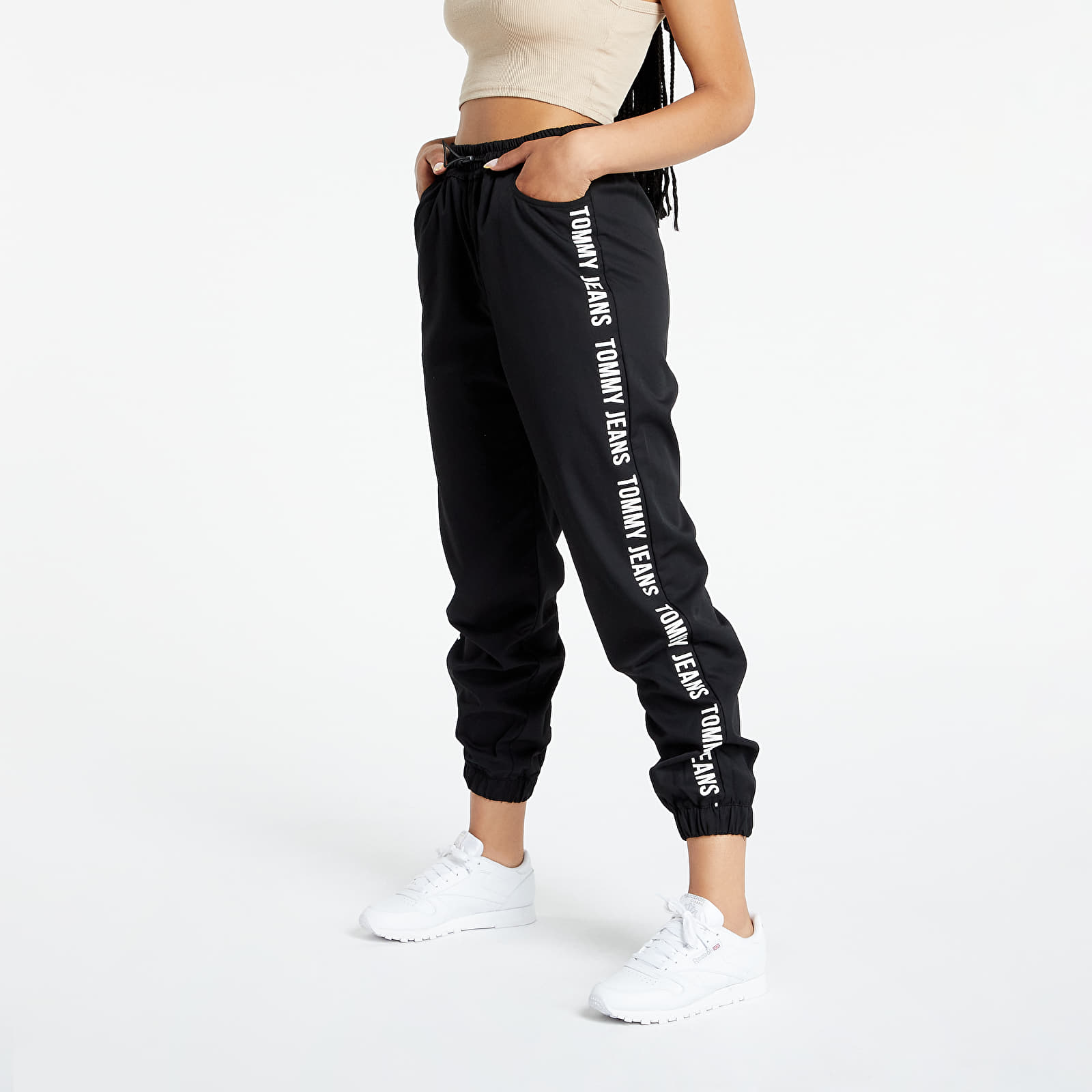 Анцузи Tommy Jeans Jogger Tape Relaxed 749005