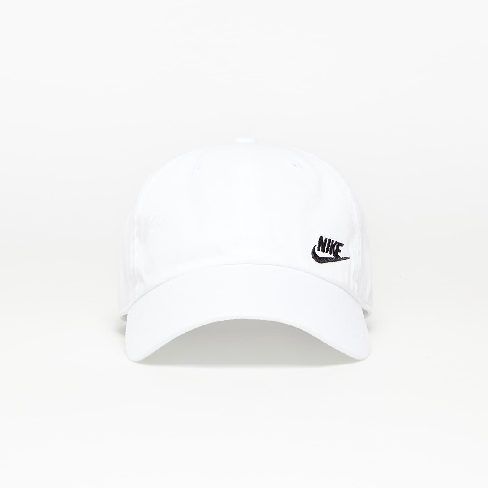 Шапки Nike Sportswear Women’s Cap White/ Black 801631