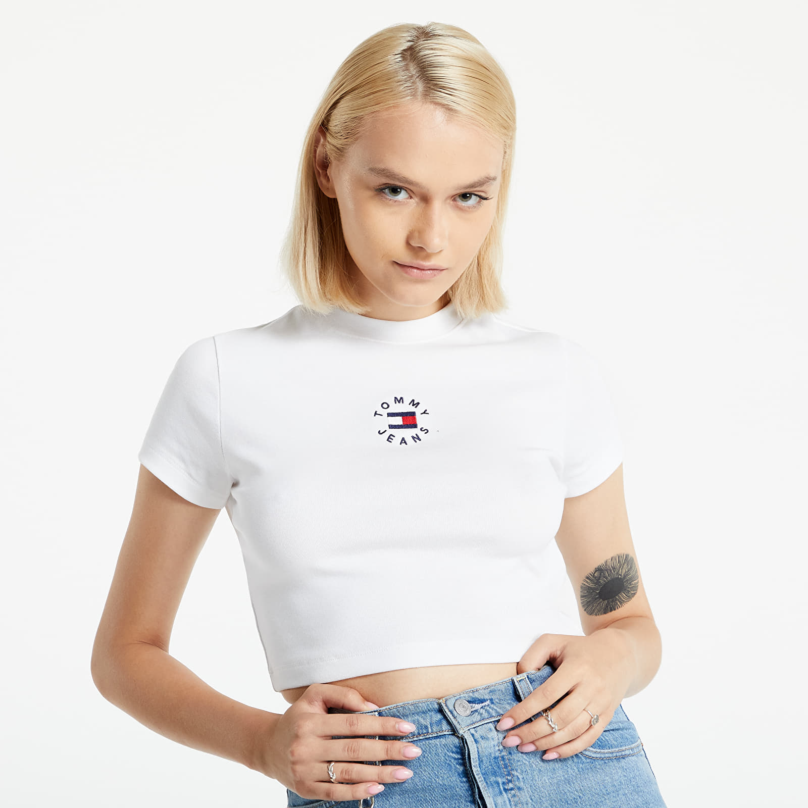 Тениски Tommy Jeans Baby Crop Tiny Tommy 2 Tee White 975433