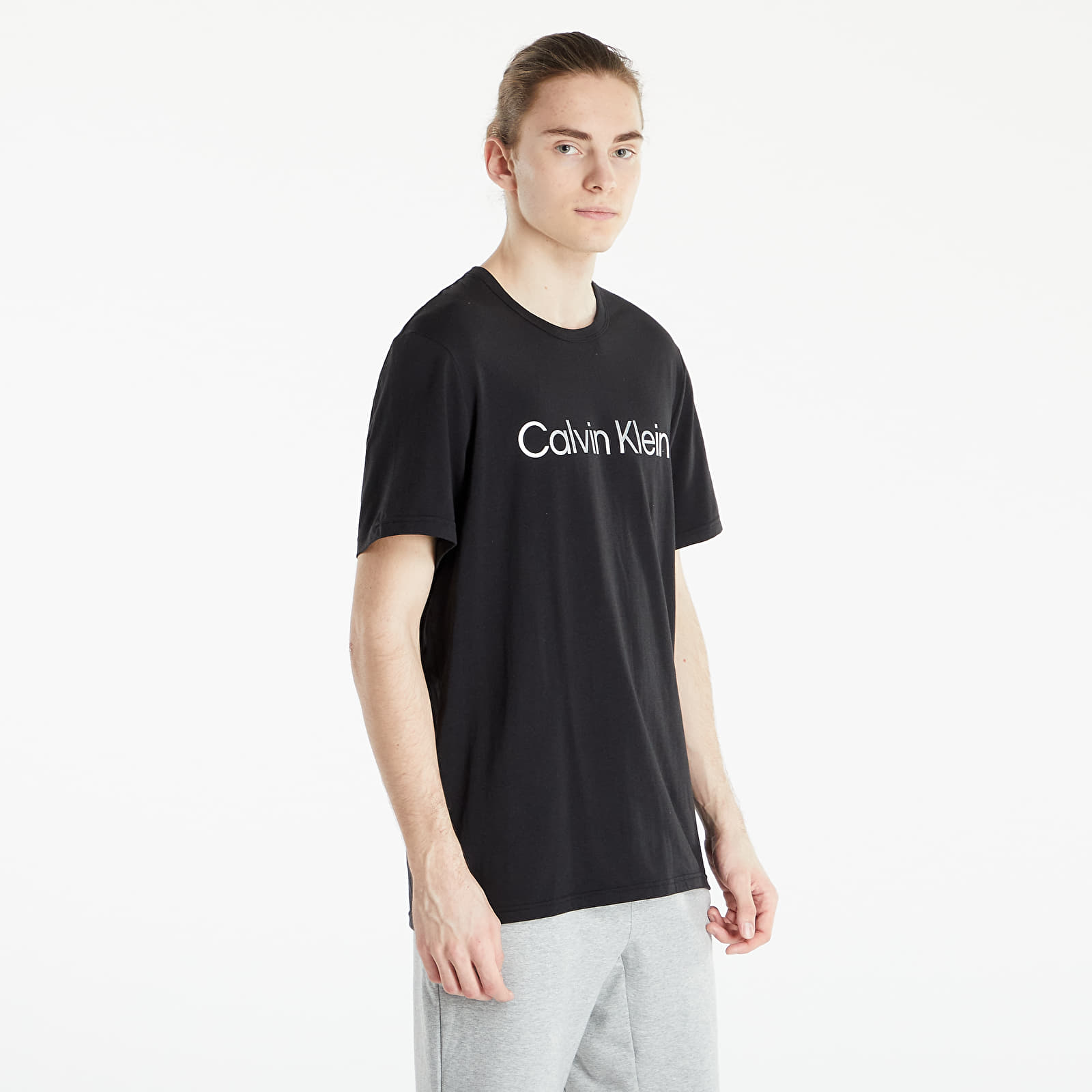 Тениски Calvin Klein Ckr Steel Loungewear S/S Crew Neck Black 997144