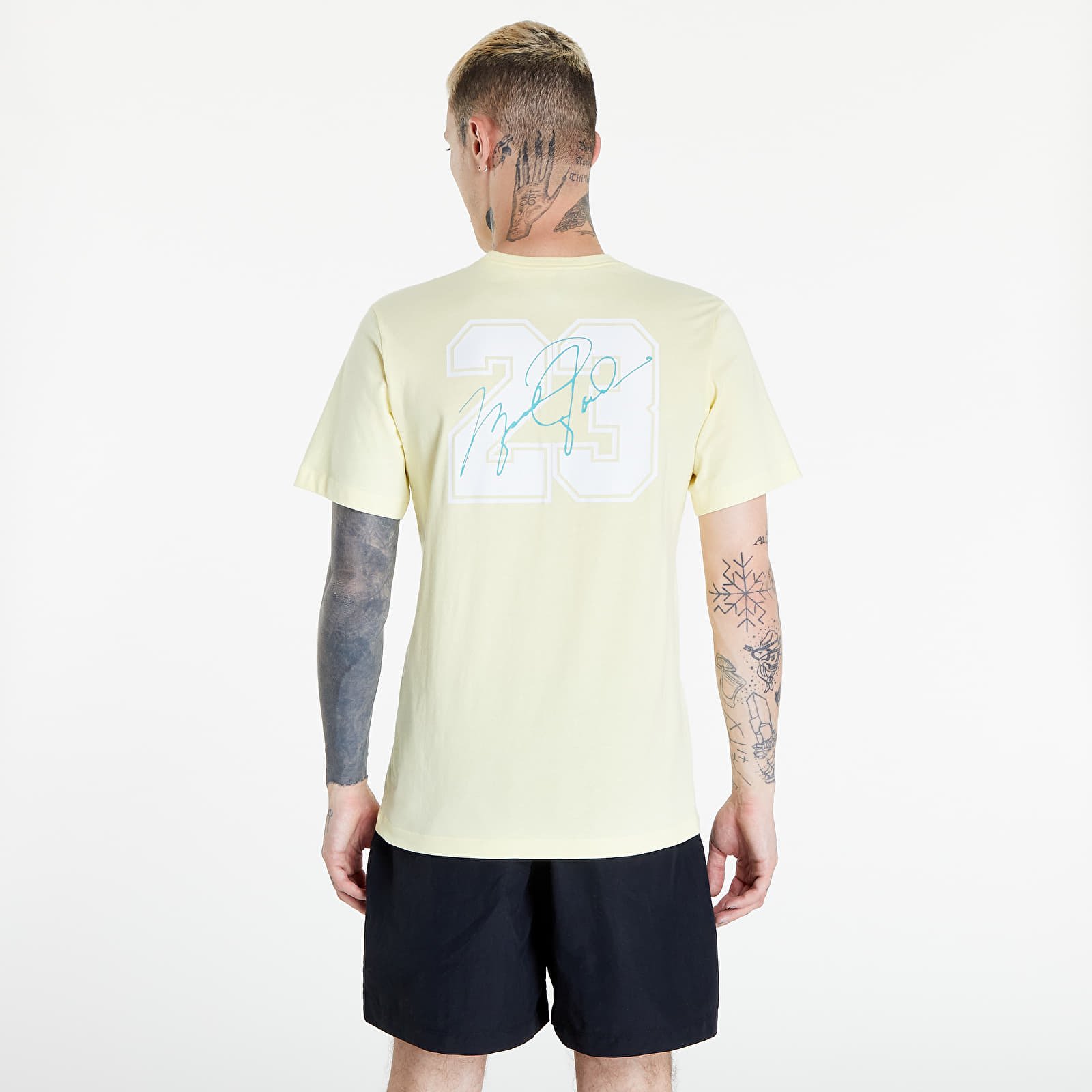 Тениски Jordan Essentials Flight 23 Men’s Graphic T-Shirt Citron Tint/ White 1060291