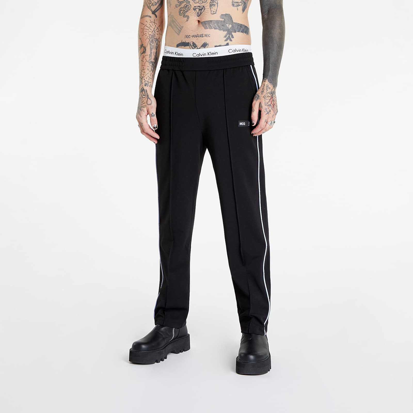 Дънки и панталони McQ Jack Elasticated Trousers Darkest Black 1427482