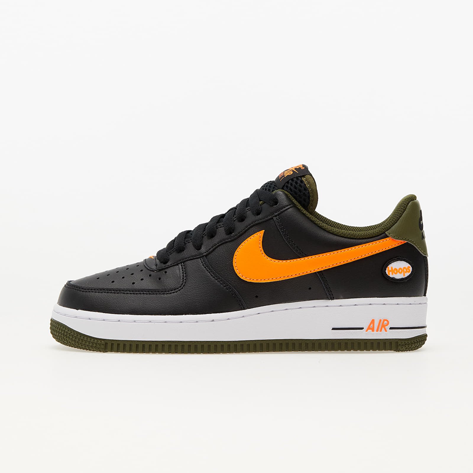 Мъжки кецове и обувки Nike Air Force 1 ’07 LV8 Black/ Total Orange-Rough Green-White 1398028